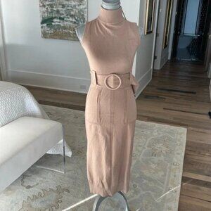Moon River Knit Sleeveless Midi Dress with Belt (Size S)